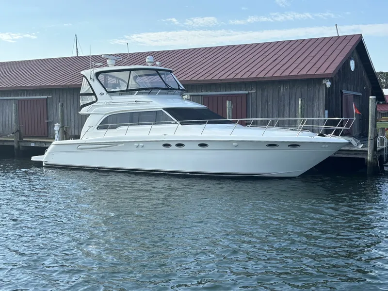 The Image of Sea Ray 480 Sedan Bridge 2003 - 0