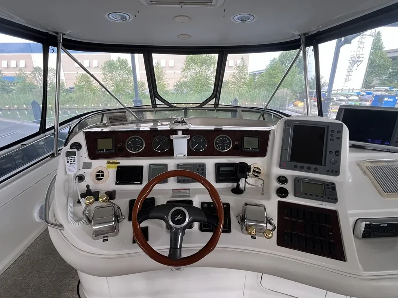 Slide: The Image of Sea Ray 480 Sedan Bridge 2003 - 6248339