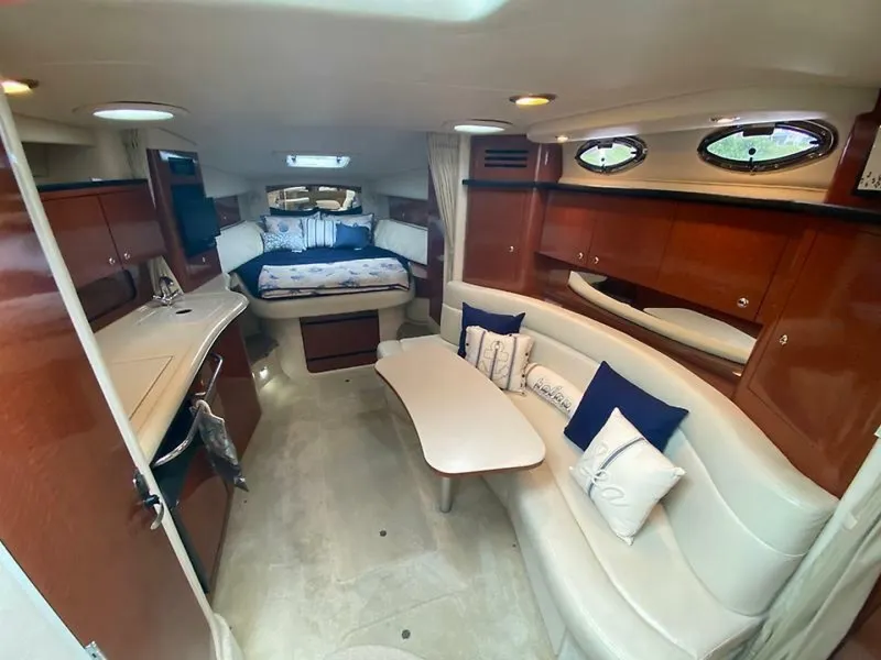 Slide: The Image of Sea Ray 320 Sundancer 2004 - 6248774