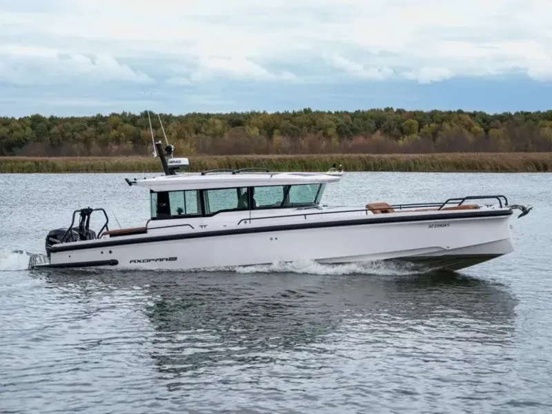 The Image of Axopar 37 XC CROSS CABIN 2022 - 6248598
