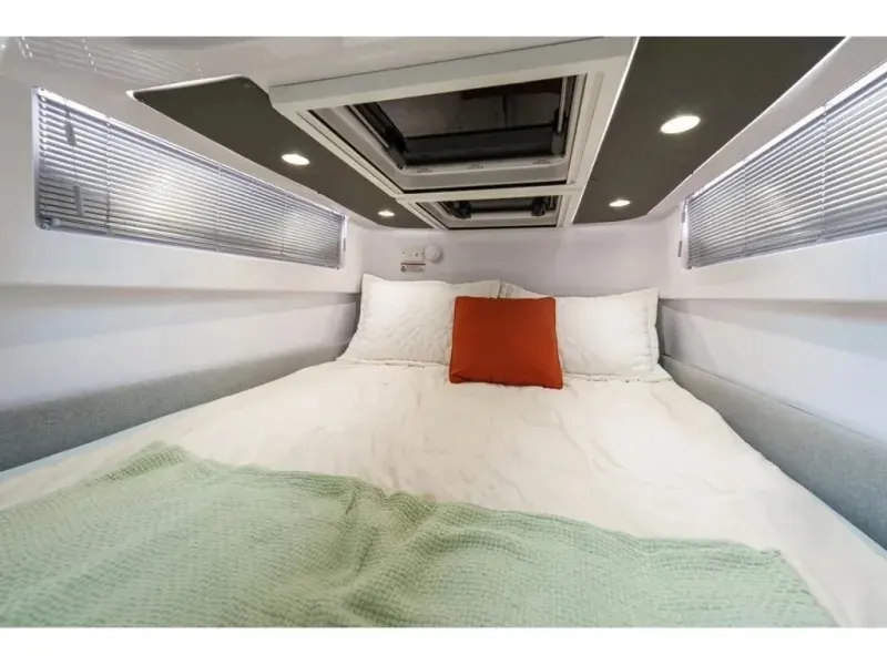 Slide: The Image of Axopar 37 XC CROSS CABIN 2022 - 6248640