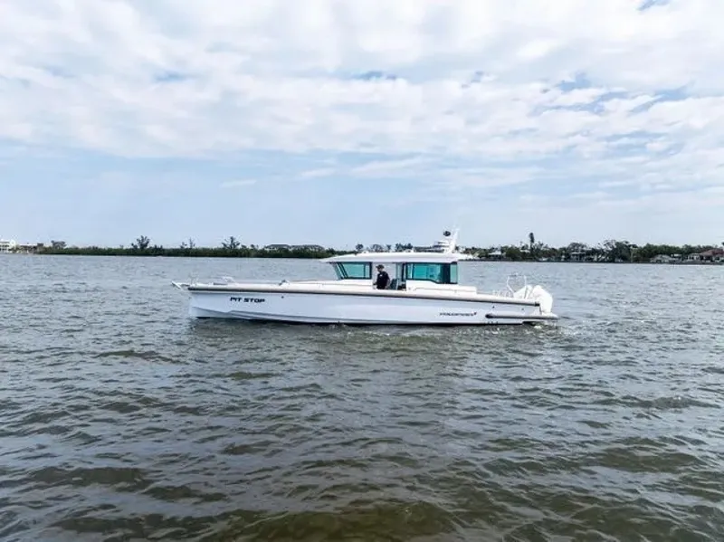 Slide: The Image of Axopar 37 XC CROSS CABIN 2022 - 6248668