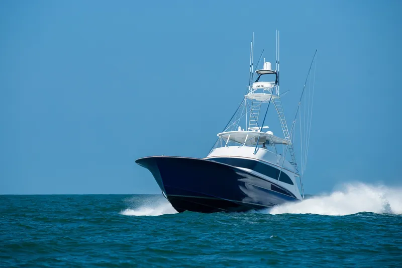 Slide: The Image of Jarrett Bay 84 2021 - 6249231