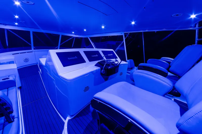 Slide: The Image of Jarrett Bay 84 2021 - 6249285
