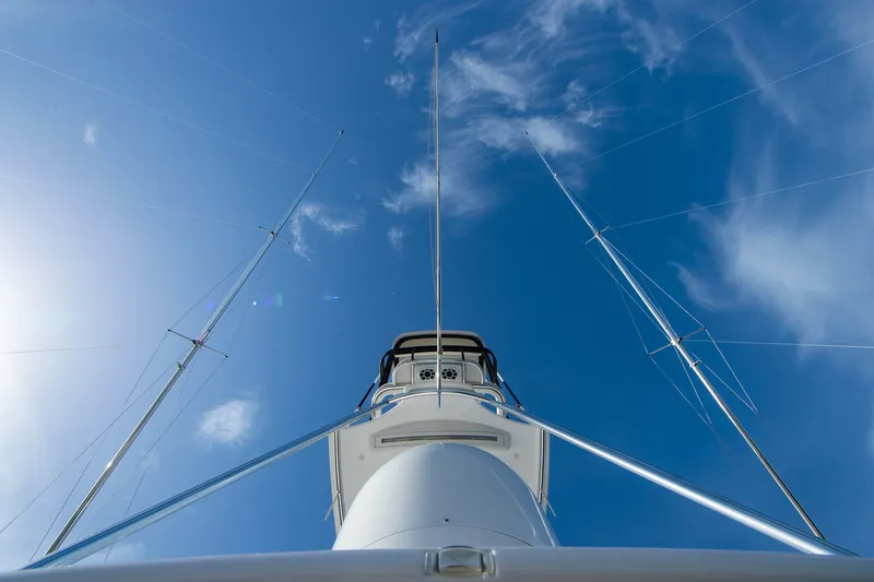 Slide: The Image of Jarrett Bay 84 2021 - 6249301
