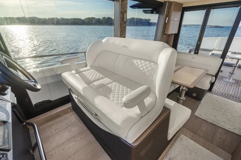 Slide: The Image of Galeon 400 Flybridge 2023 - 6249439