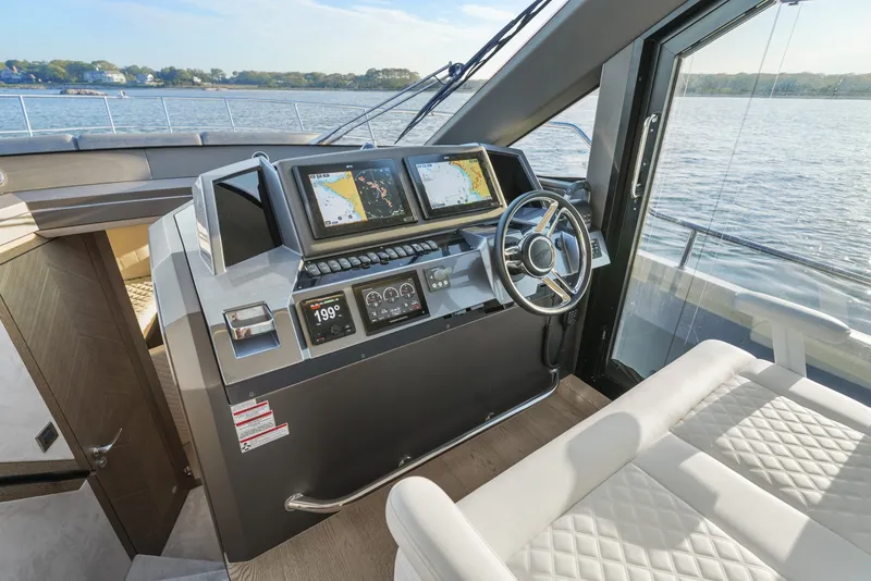 Slide: The Image of Galeon 400 Flybridge 2023 - 6249440