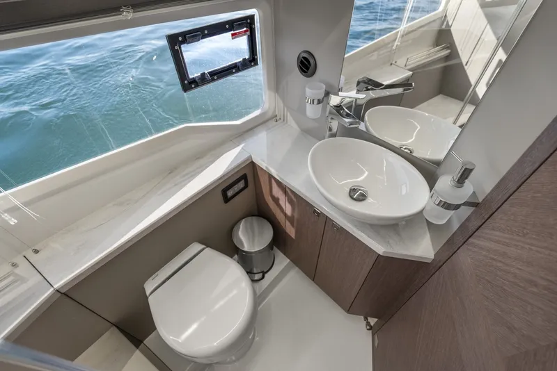 Slide: The Image of Galeon 400 Flybridge 2023 - 6249447