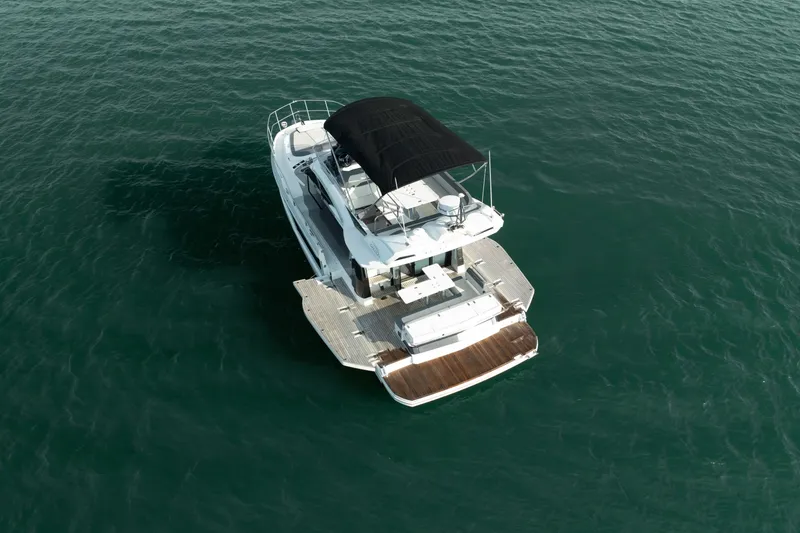 Slide: The Image of Galeon 400 Flybridge 2023 - 6249424