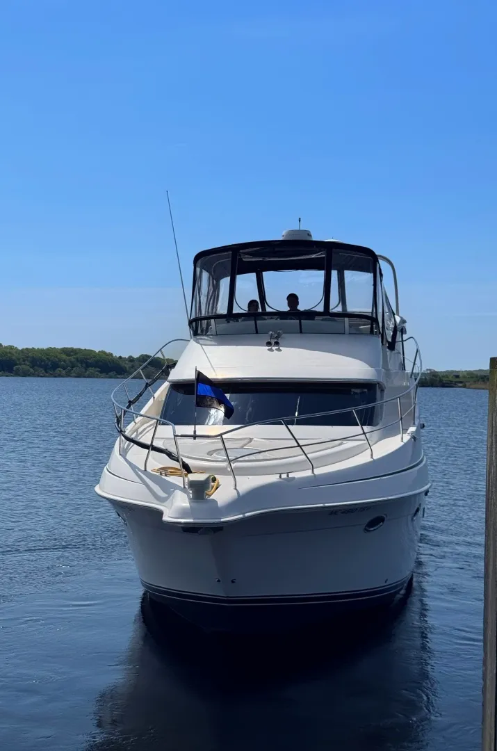 Slide: The Image of Silverton 39 Motor Yacht 2002 - 6249613