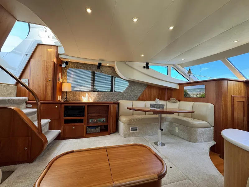 Slide: The Image of Silverton 39 Motor Yacht 2002 - 6249578