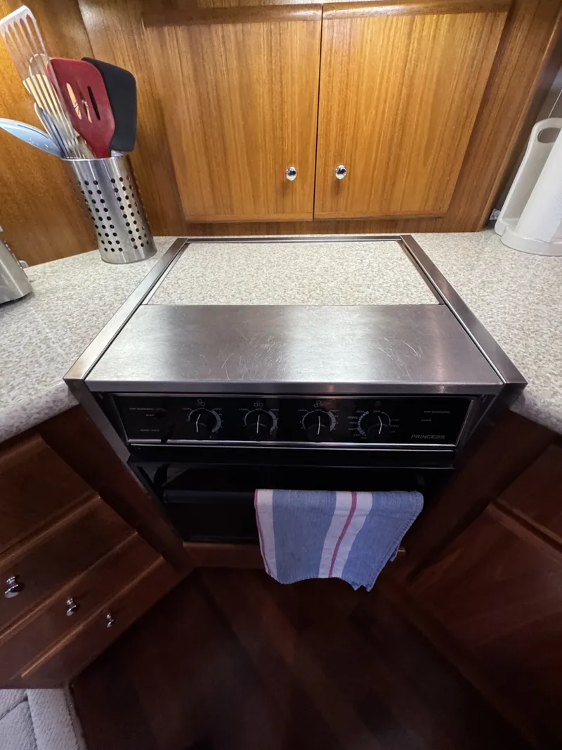Slide: The Image of Carver Yachts 406 Aft Cabin Motor Yacht 1999 - 6249705