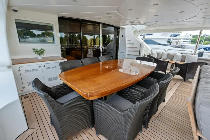 Slide: The Image of Benetti 121 Classic 2008 - 6249995