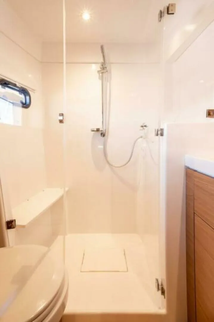 Slide: The Image of Bali 4.2 Owners Shower - 6249868