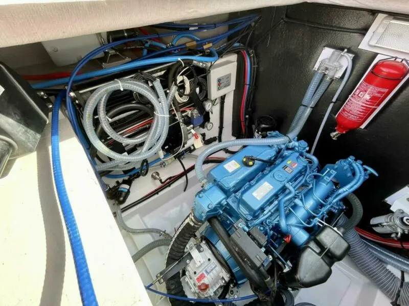 Slide: The Image of Bali 4.2 Engine Room - 6249890