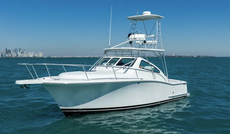The Image of Luhrs 320 Open 2004 - 0