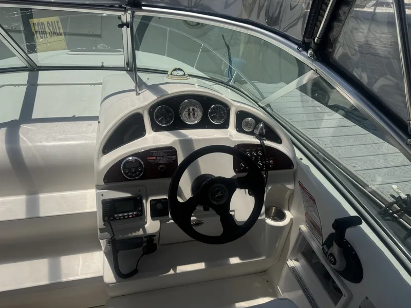 Slide: The Image of Sea Ray Sundancer 260 2008 - 6534821