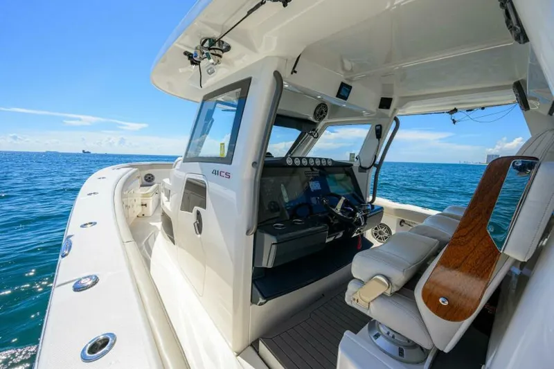 Slide: The Image of Solace Center Console 2021 - 6254232