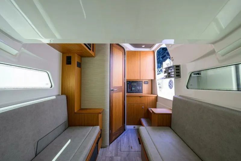 Slide: The Image of Solace Center Console 2021 - 6254218