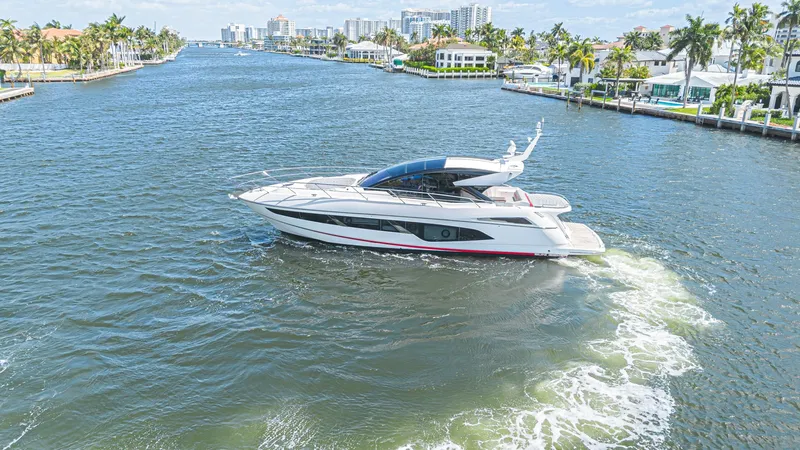 Slide: The Image of Sunseeker Predator 60 EVO 2021 - 6254390