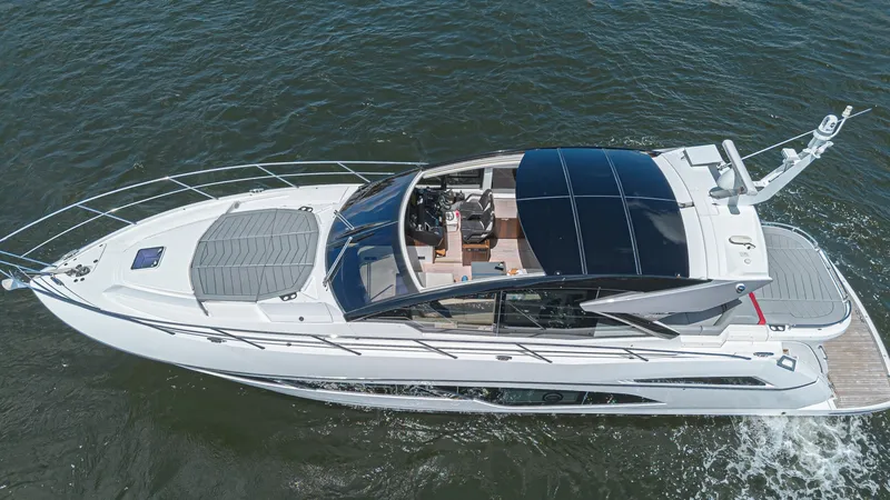 Slide: The Image of Sunseeker Predator 60 EVO 2021 - 6254403