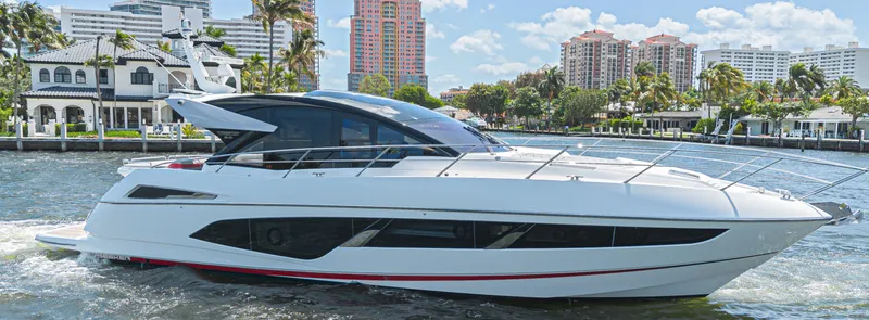 The Image of Sunseeker Predator 60 EVO 2021 - 0
