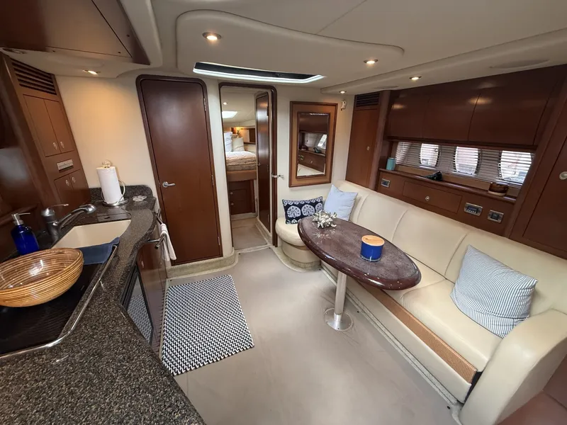 Slide: The Image of Sea Ray Sundancer 40 2007 - 7090977