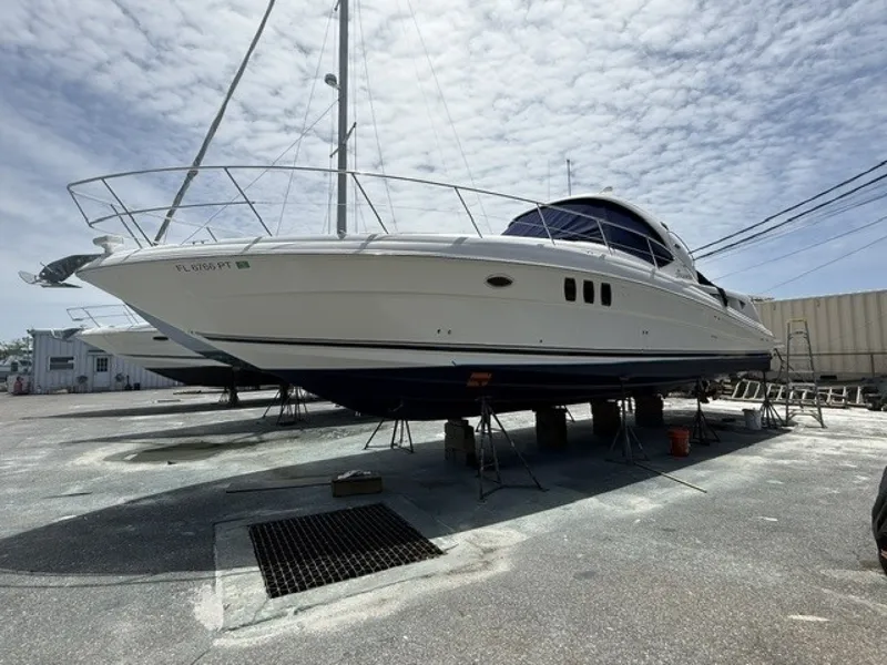 Slide: The Image of Sea Ray Sundancer 40 2007 - 6868921