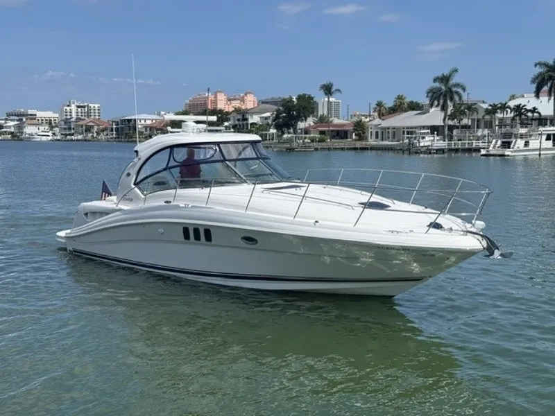 Slide: The Image of Sea Ray Sundancer 40 2007 - 6868889
