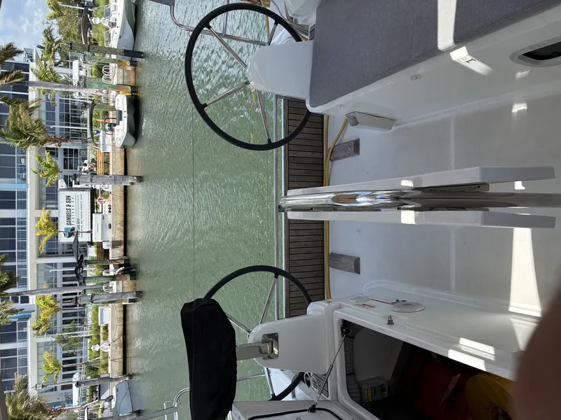 Slide: The Image of Beneteau Oceanis 30.1 2024 - 6256580