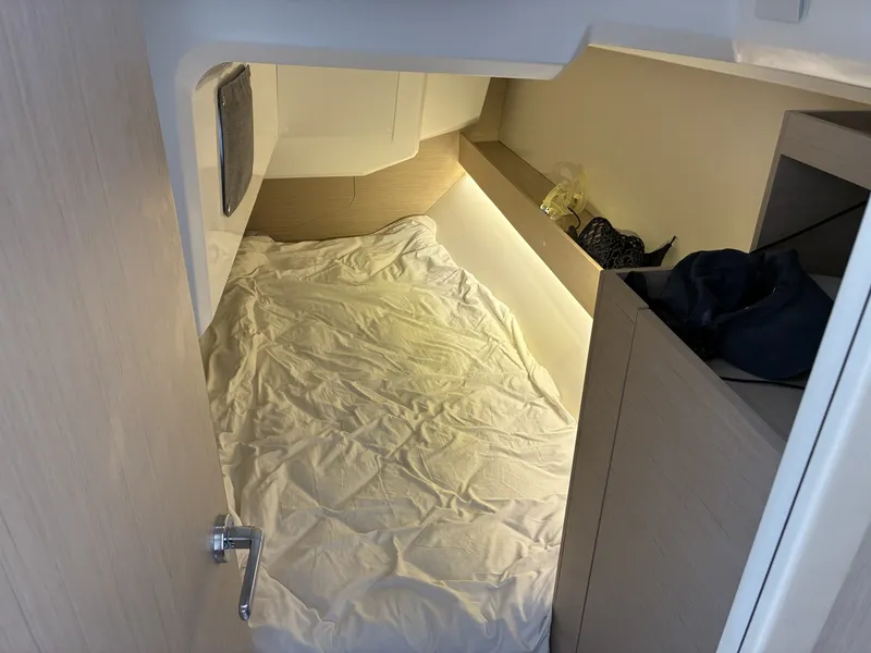 Slide: The Image of Beneteau Oceanis 30.1 2024 - 6256588