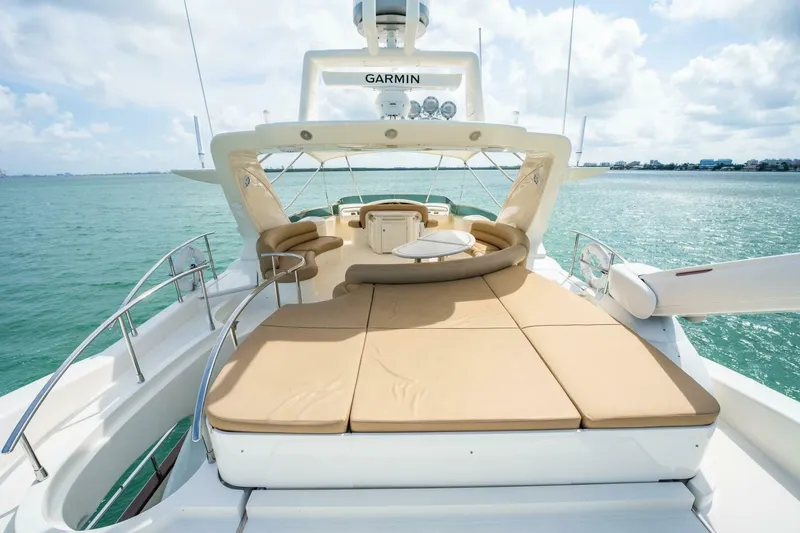 Slide: The Image of Azimut 80 Carat 2004 - 6256913