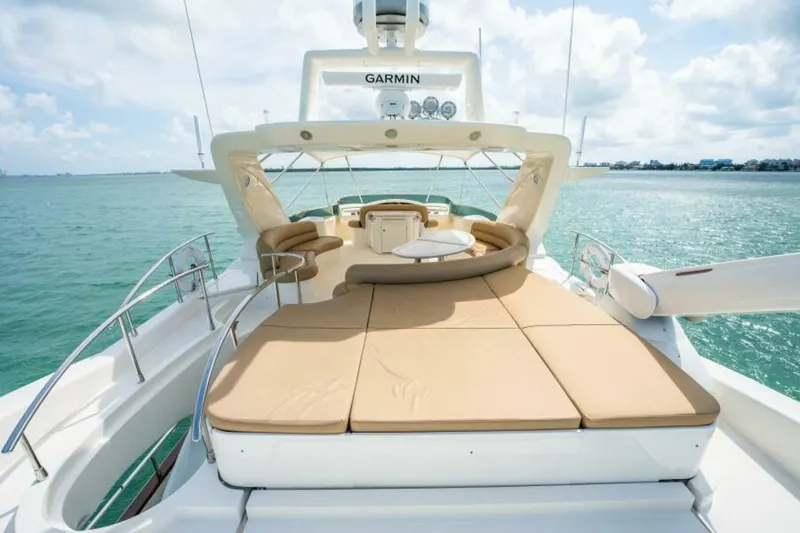 Slide: The Image of Azimut 80 Carat 2004 - 7383102