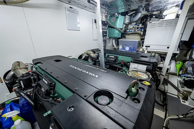 Slide: The Image of Prestige 520 2021 - 6256953