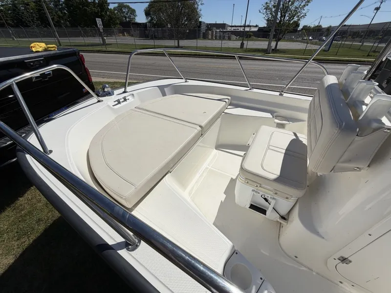 Slide: The Image of Boston Whaler 150 Montauk 2023 - 6257160