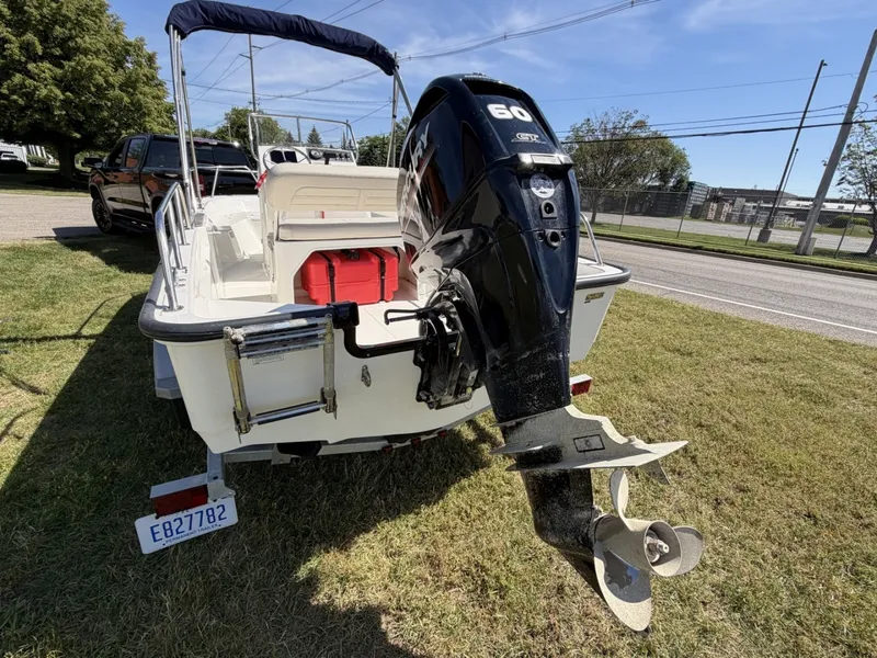Slide: The Image of Boston Whaler 150 Montauk 2023 - 6257149