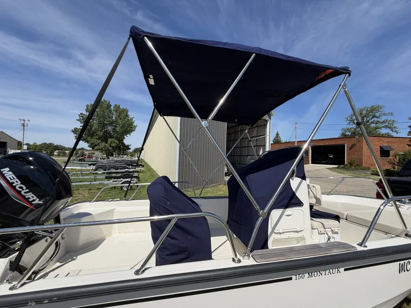 Slide: The Image of Boston Whaler 150 Montauk 2023 - 6257163