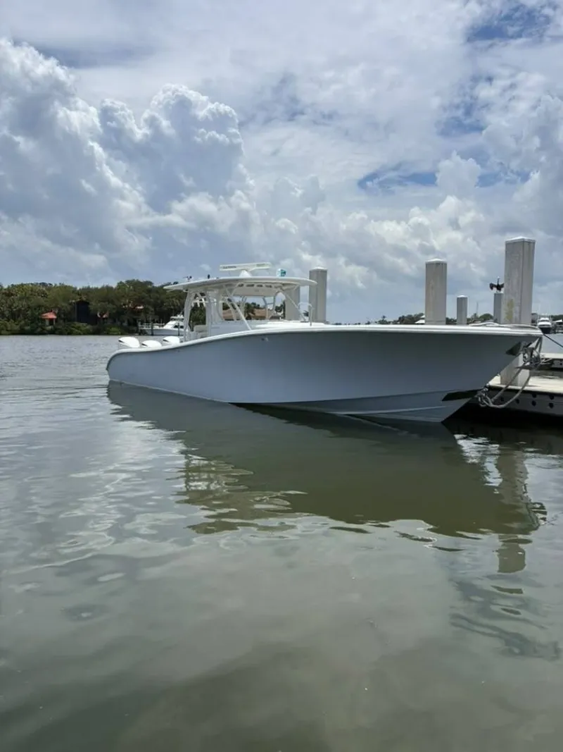Slide: The Image of Yellowfin 42 Offshore 2014 - 6257459