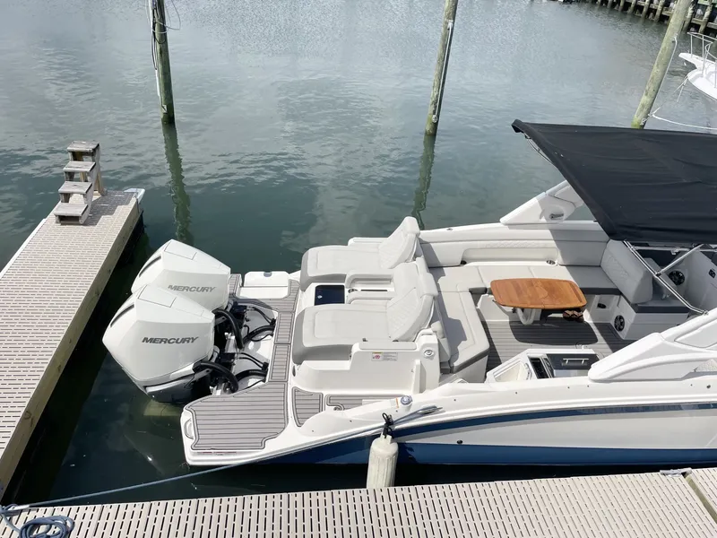 Slide: The Image of Sea Ray 290 SDX 2022 - 6257414