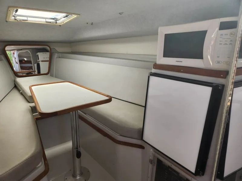 Slide: The Image of Contender 35 Side Console 2001 - 7508296