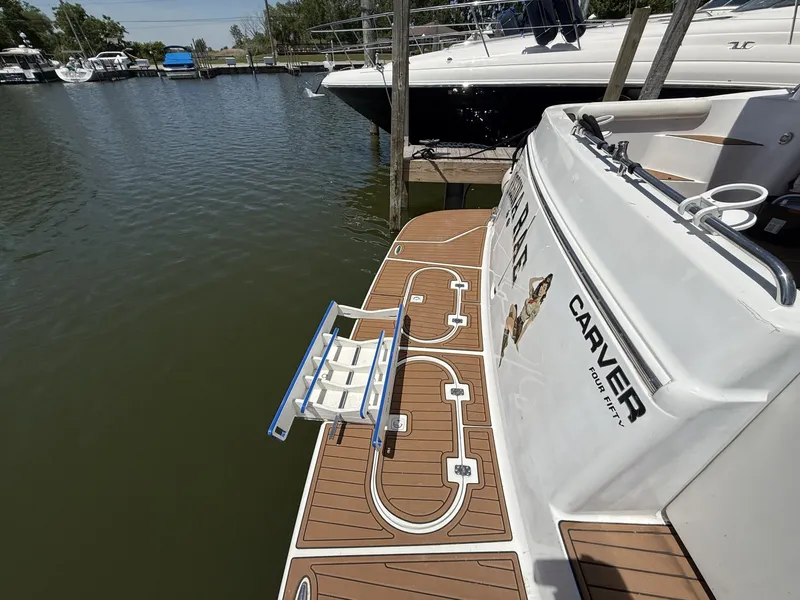 Slide: The Image of Carver Yachts 450 Voyager 1999 - 6258878