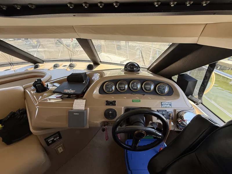 Slide: The Image of Carver Yachts 450 Voyager 1999 - 6258897