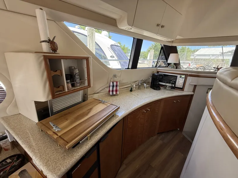Slide: The Image of Carver Yachts 450 Voyager 1999 - 6258900