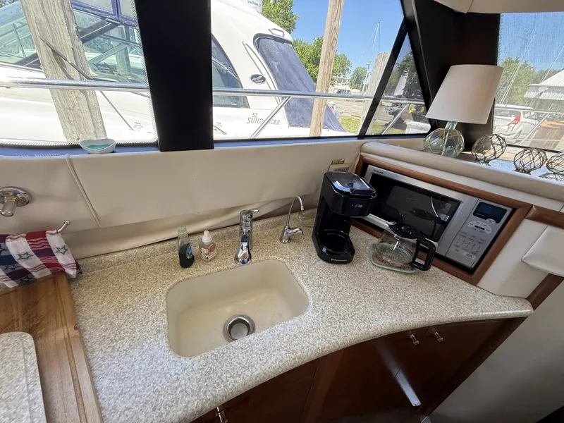 Slide: The Image of Carver Yachts 450 Voyager 1999 - 6258903