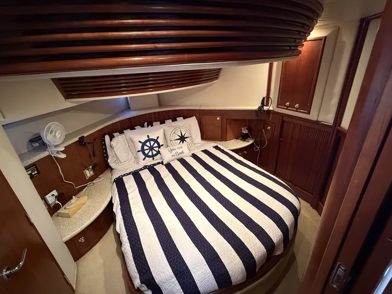 Slide: The Image of Carver Yachts 450 Voyager 1999 - 6258919