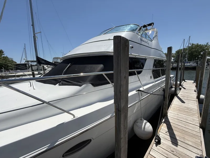 Slide: The Image of Carver Yachts 450 Voyager 1999 - 6258860