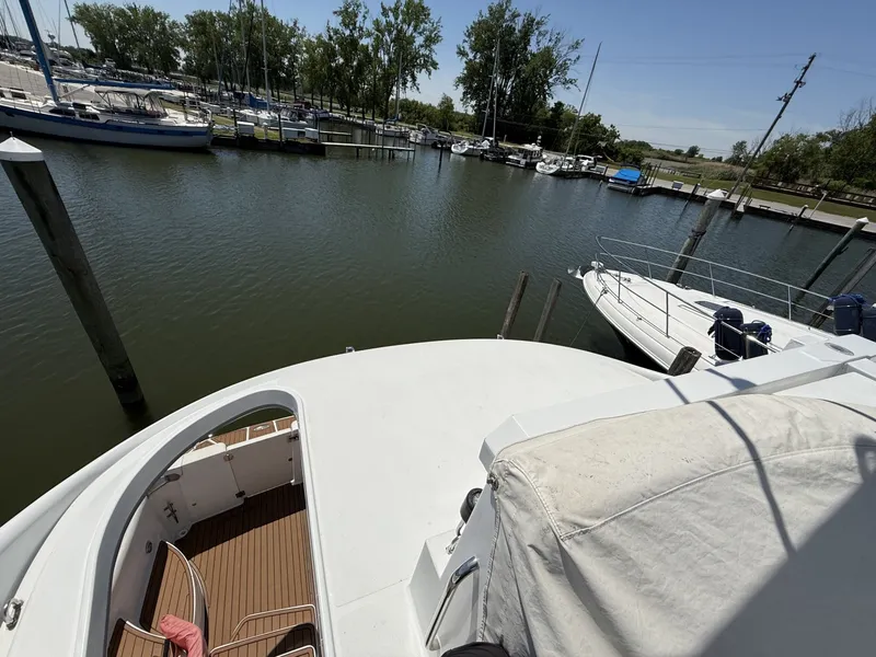 Slide: The Image of Carver Yachts 450 Voyager 1999 - 6258864