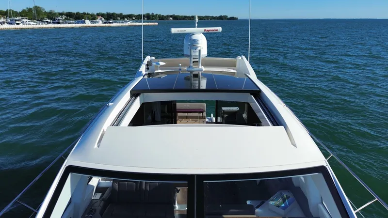 Slide: The Image of Sea Ray 520 Sundancer 2019 - 6259023