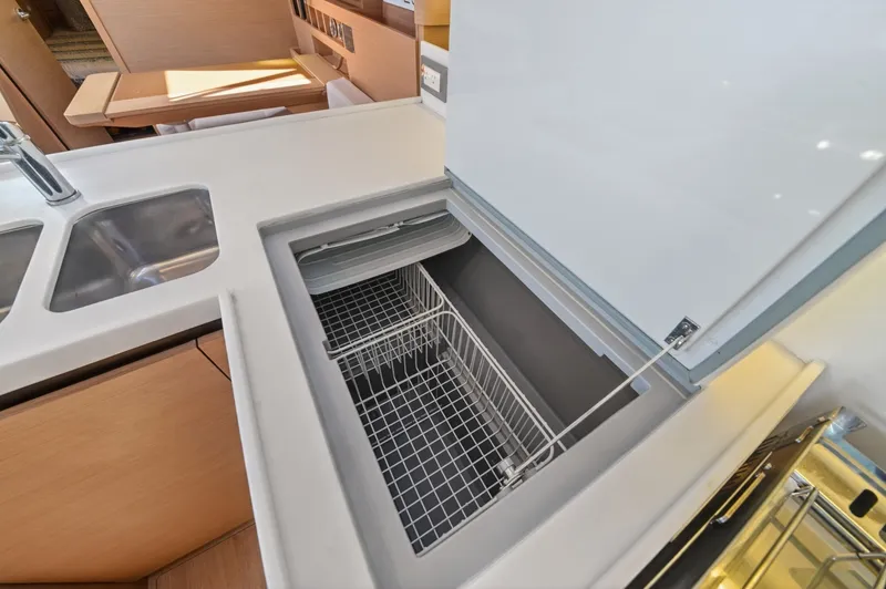 Slide: The Image of Jeanneau Sun Odyssey 490 2019 - 6258874