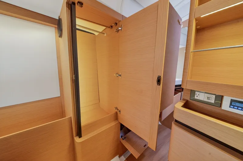 Slide: The Image of Jeanneau Sun Odyssey 490 2019 - 6258973